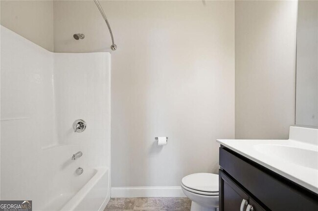 Building Photo - 164 Blakemore Dr