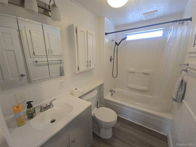 Building Photo - 329 County Rte 17