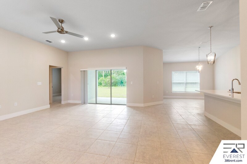 Building Photo - 50 Postwood Dr