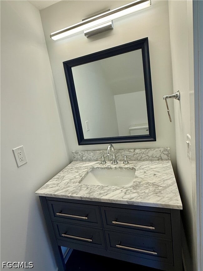 Building Photo - 18422 Huckleberry Rd