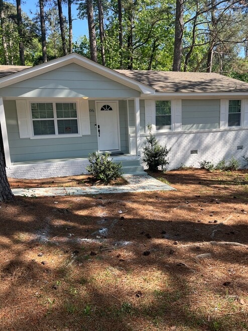 Building Photo - 1016 Flamingo Dr