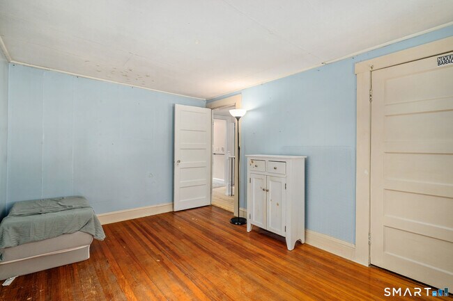 Building Photo - 158 Lewis Hill Rd