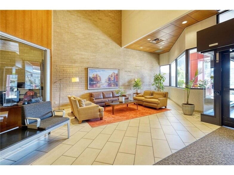 Building Photo - 121 Washington Ave S