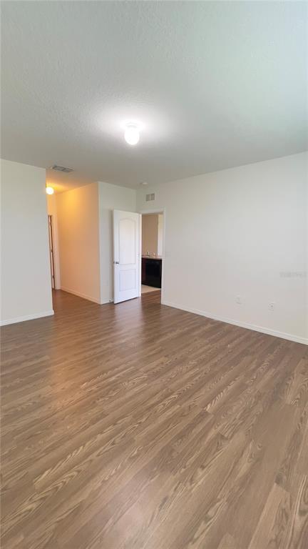 Building Photo - 424 Nova Dr