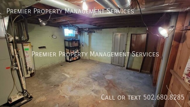 Building Photo - 2213 Gladstone Ave