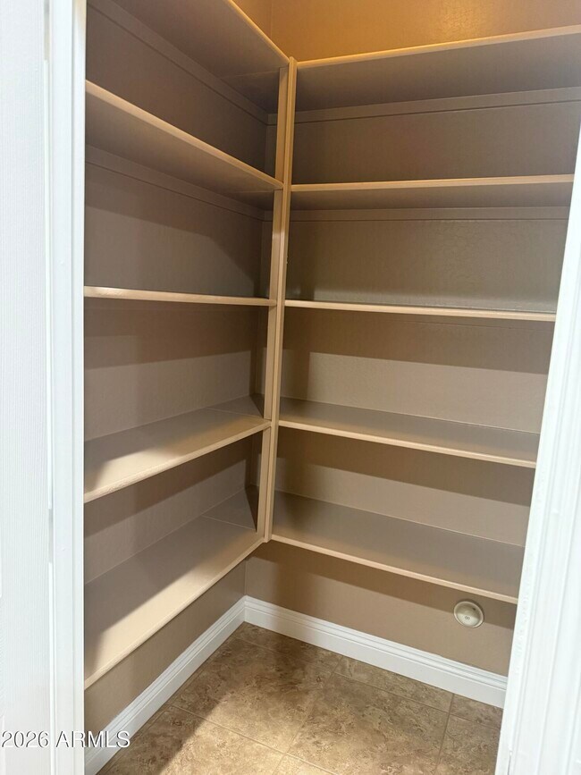 Building Photo - 10743 W Desert Elm Ln