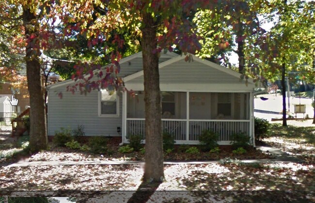 Primary Photo - 119 South Holden Road