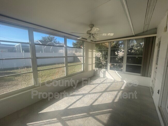 Building Photo - 12098 83rd Ave N