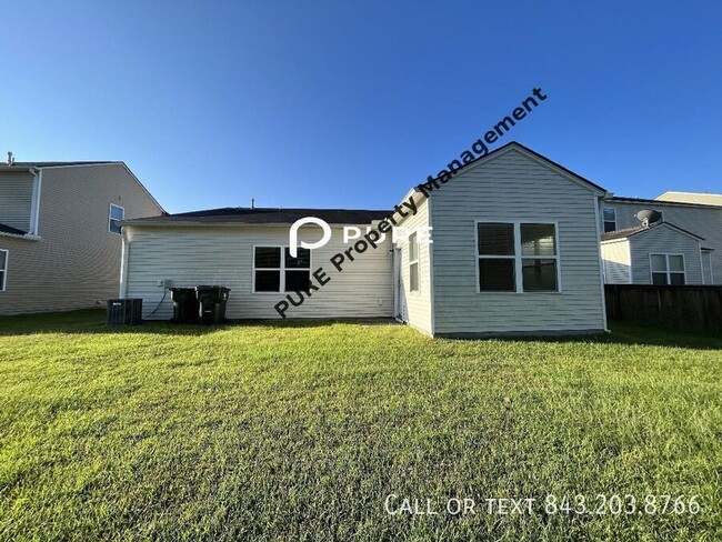 Building Photo - Beautiful 3 Bedroom 2 Bath Property - Cane...