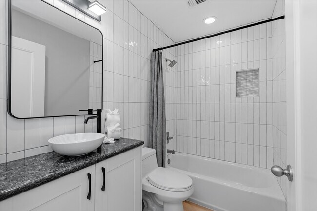 Building Photo - 12214 Braewick Dr