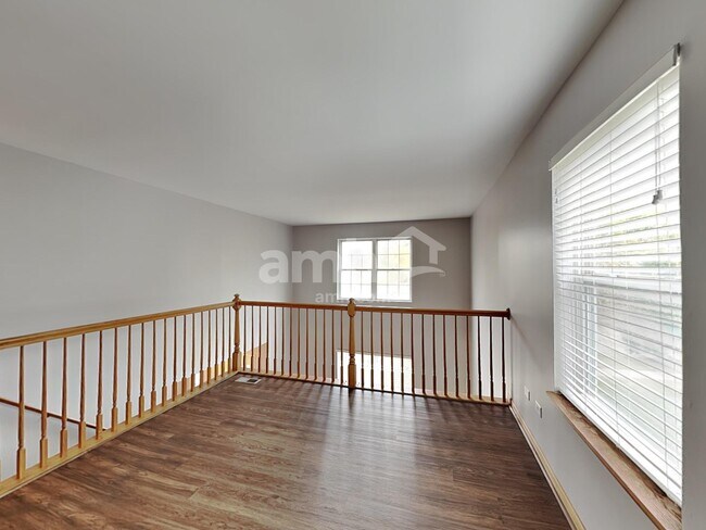 Building Photo - 1907 Westmore Grove Dr