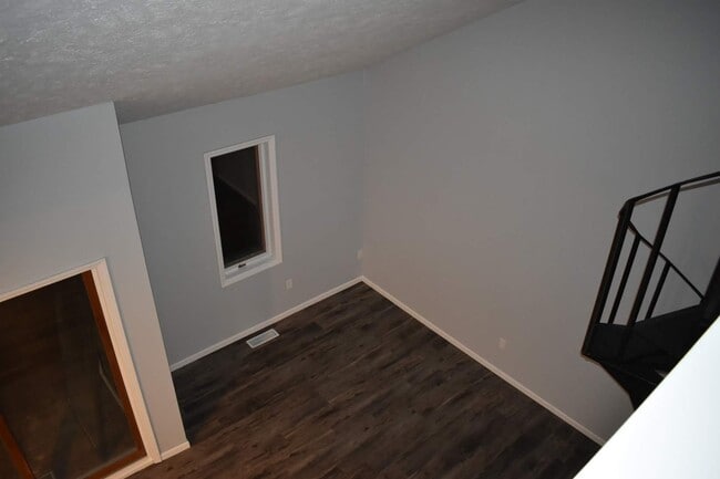 Building Photo - Woodlands