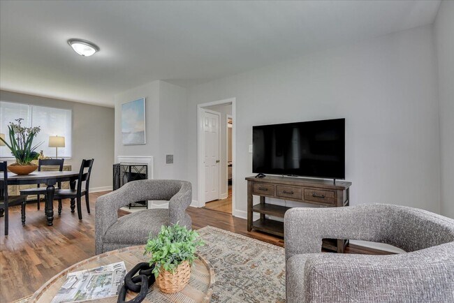 Building Photo - Martin Estates - Richmond County