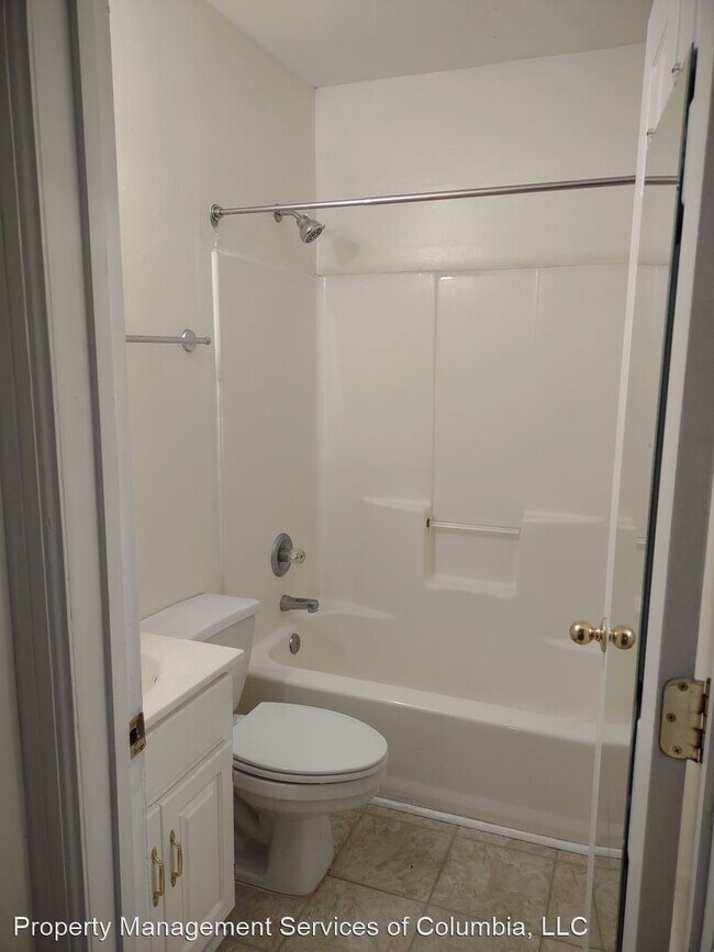 Building Photo - 2 br, 2 bath House - 605 South Waccamaw