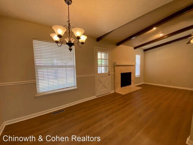 Building Photo - 3 br, 1.5 bath House - 1108 W Knoxville St