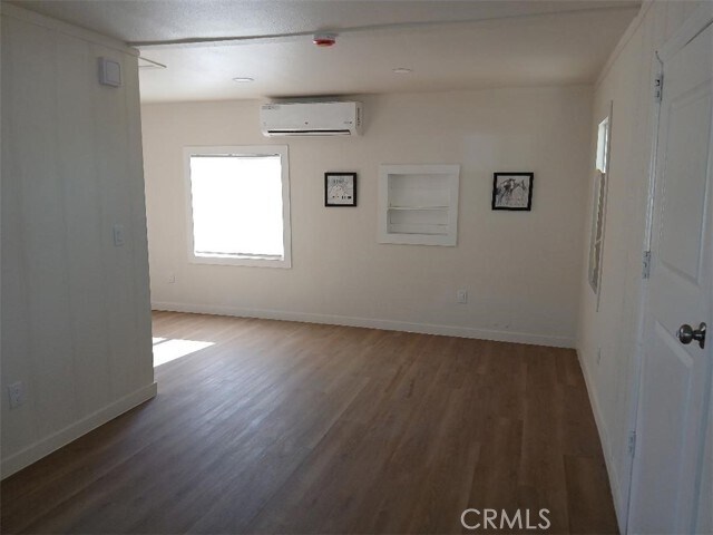 Building Photo - 2111 Orange St