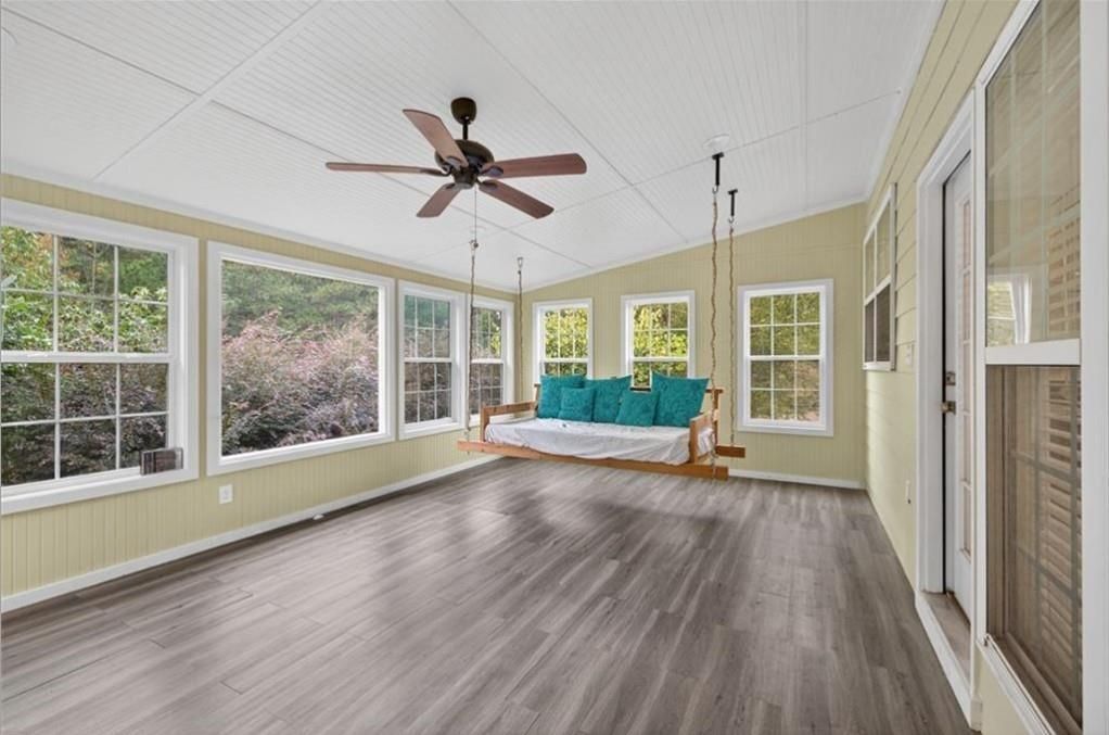 Building Photo - 740 Mayfair Ct