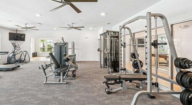 Building Photo - 2740 Village Crossing Blvd