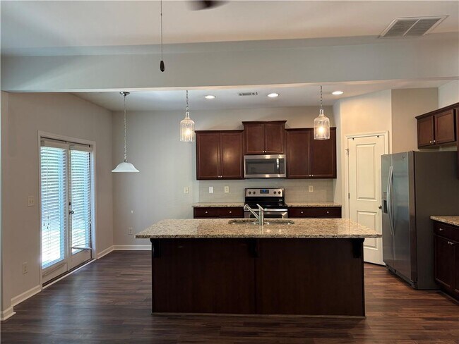 Building Photo - 5934 Watersdown Wy