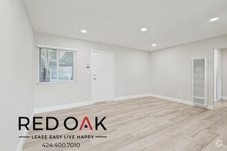 Building Photo - Fantastic Two Bedroom with Recessed Lighti...