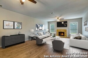 Building Photo - 133 Deer Wood Oaks