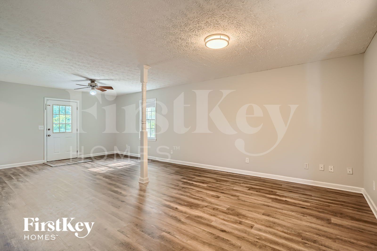 Building Photo - 6215 Little Ridge Rd