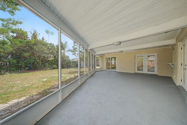 Building Photo - 4119 Tangier St