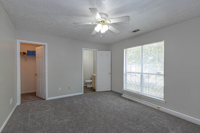 Building Photo - 5713 Marlette Ct