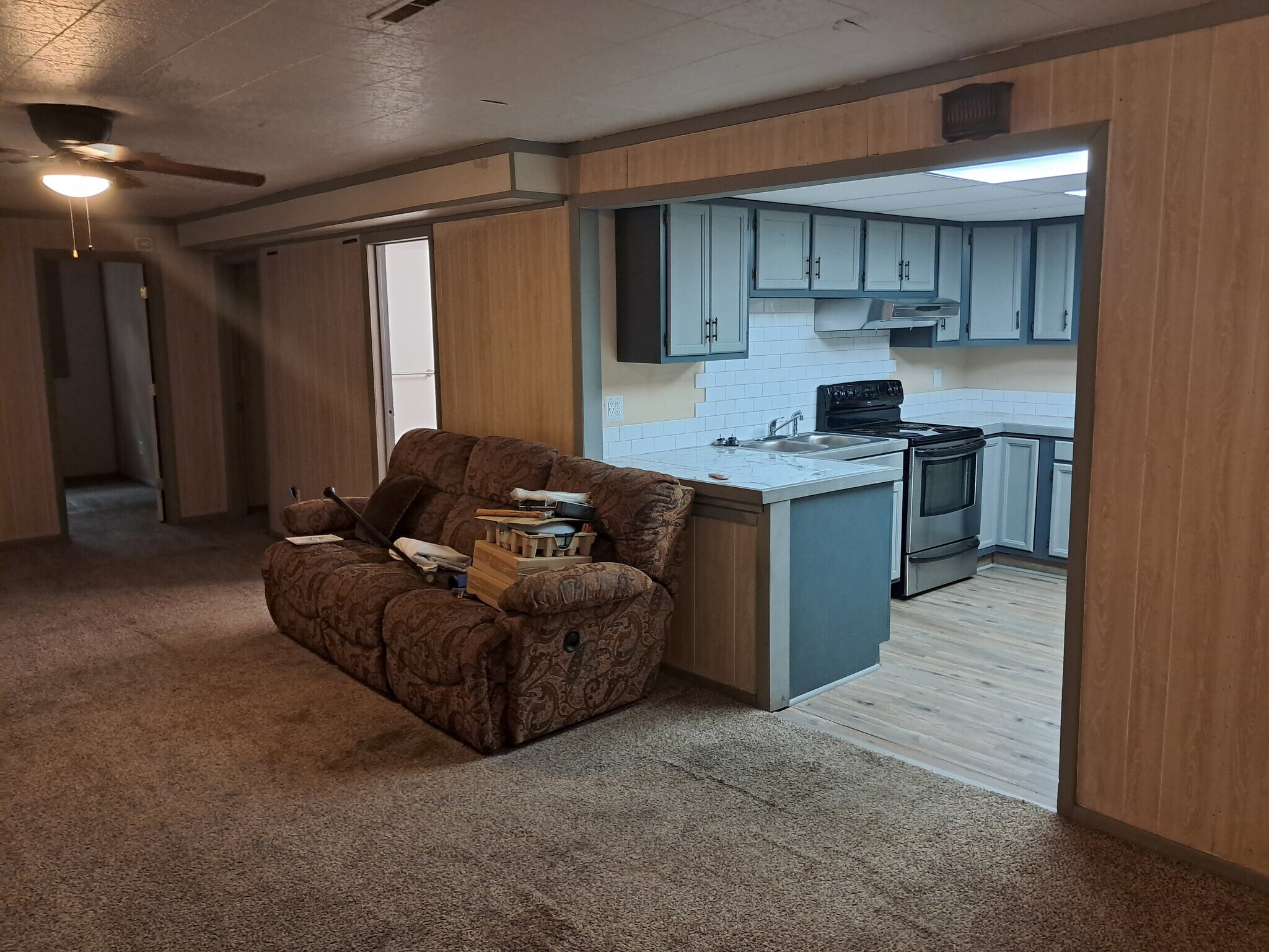 Building Photo - 427 S Impala Dr