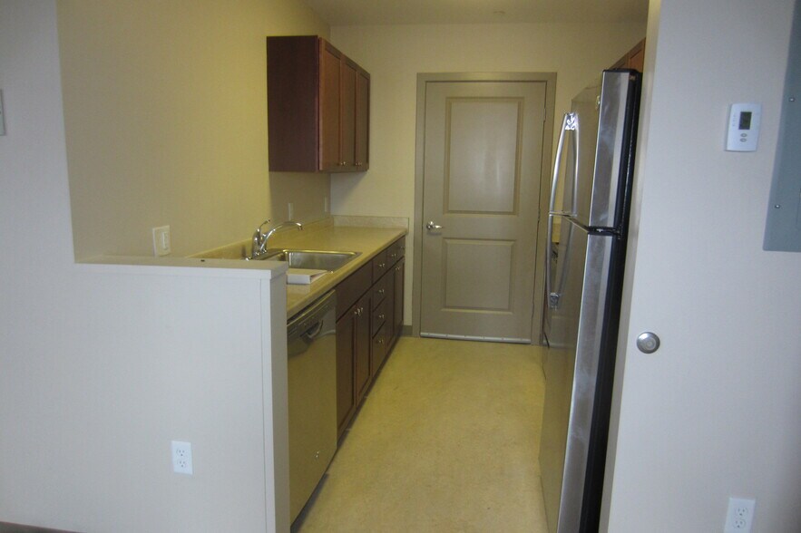 Kitchen - 275 W Main St