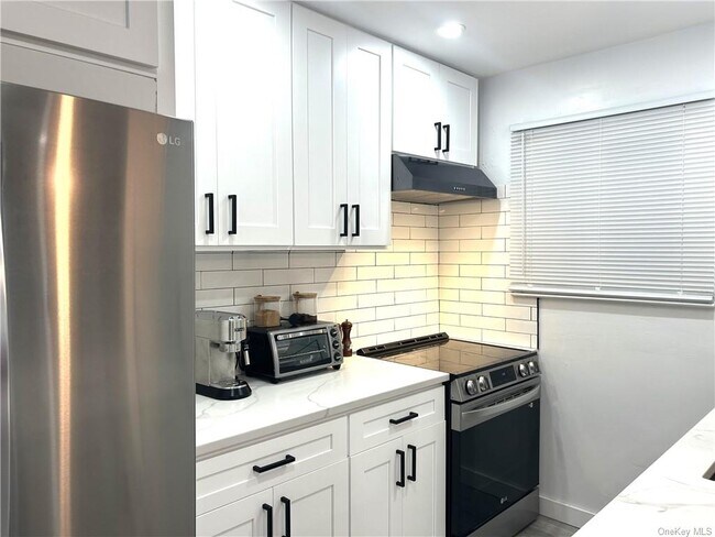 Building Photo - 417 Fox Run Ln