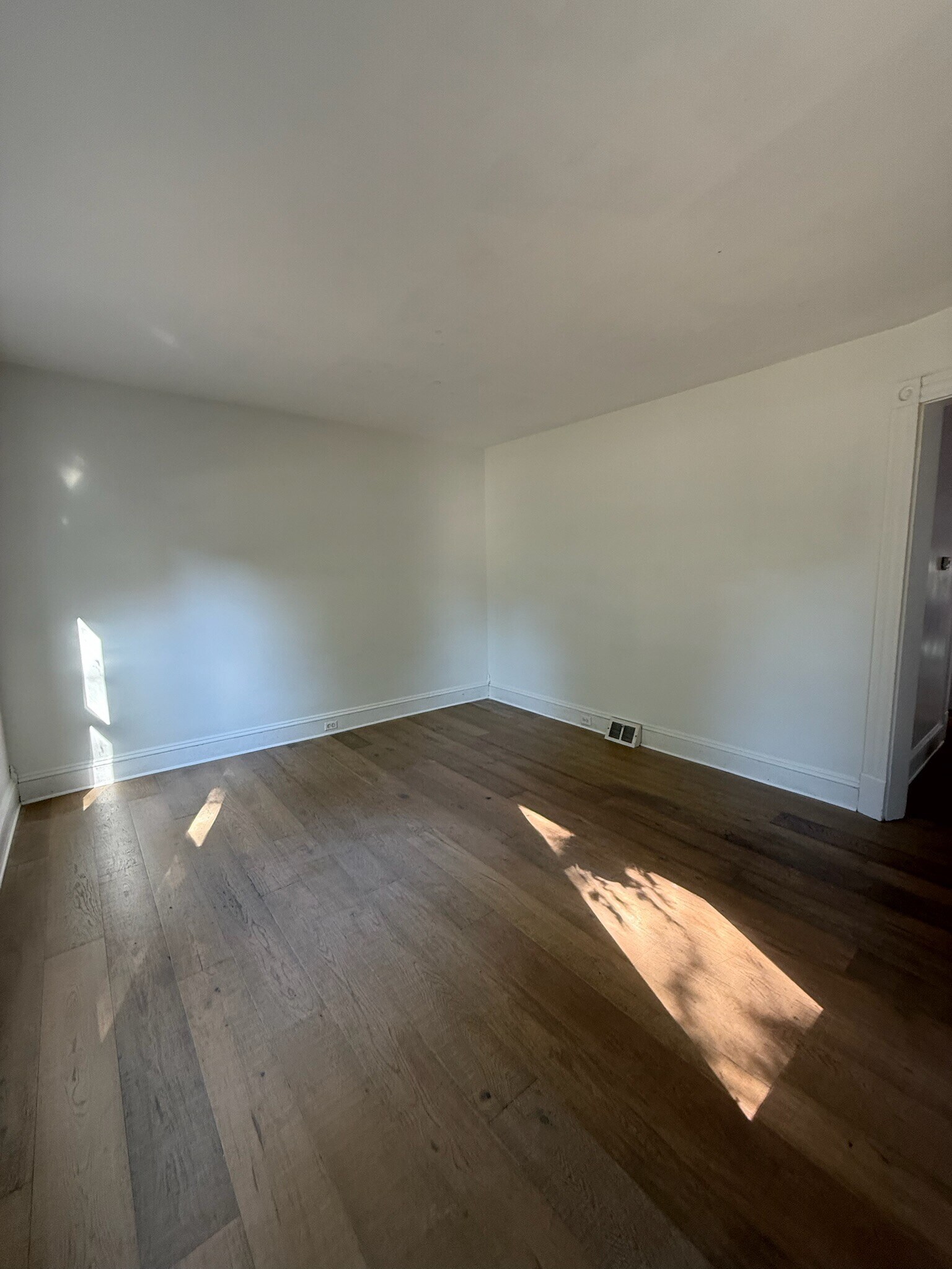 Building Photo - 49 Palmetto Ave