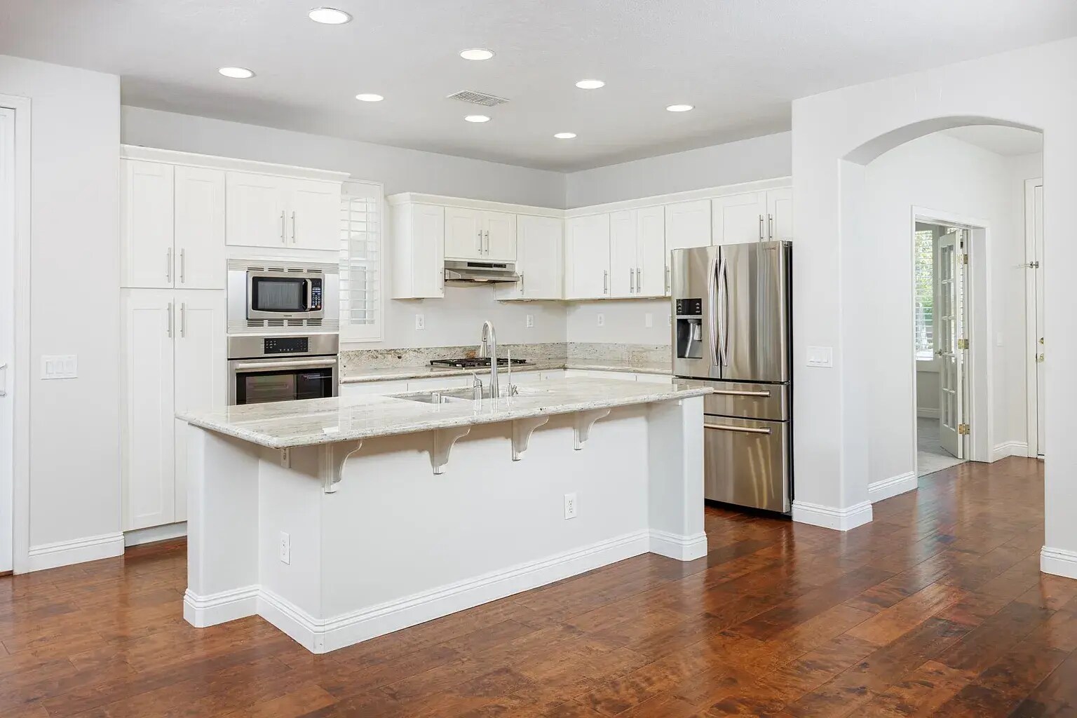 Building Photo - 35 Laurelhurst Dr
