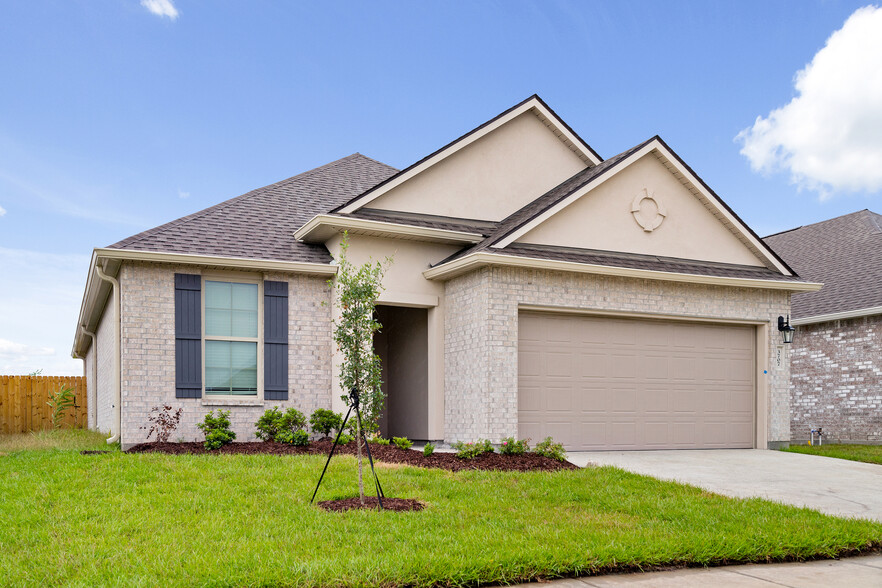 Building Photo - Nautical Point at Lakeshore Villages