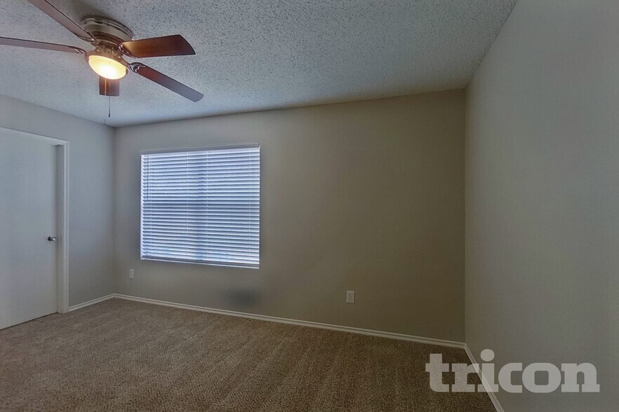 Building Photo - 6209 Winnebago Ct