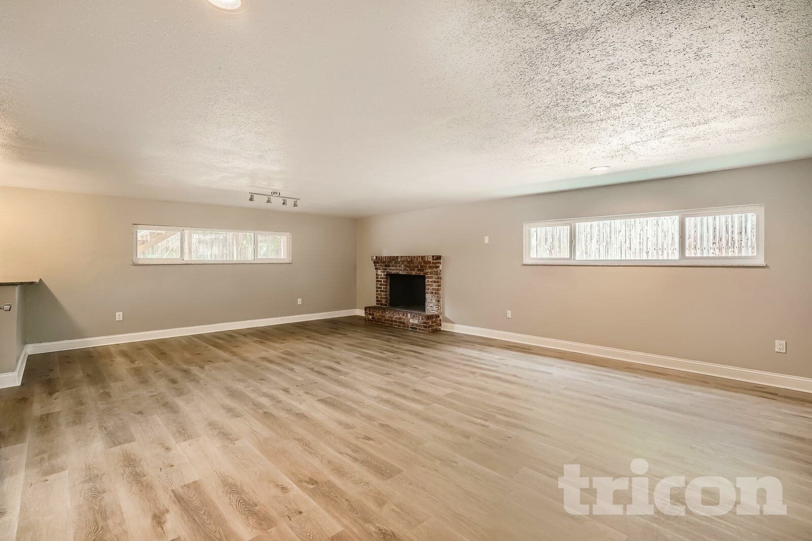 Building Photo - 13764 86th Ave N