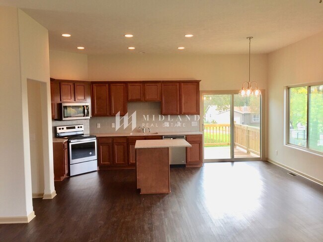 Building Photo - New Rambleridge Ranch