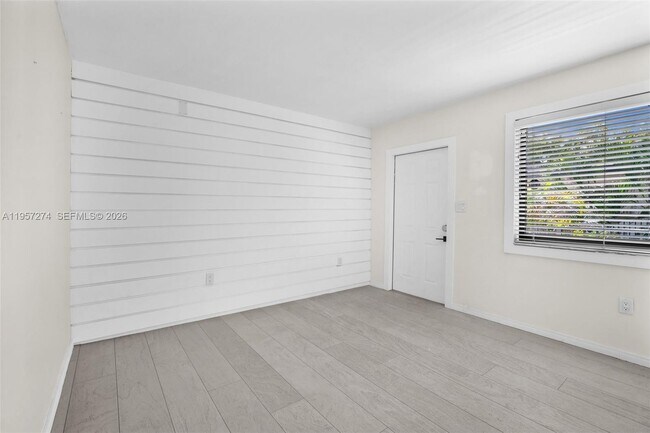 Building Photo - 3265 Virginia St