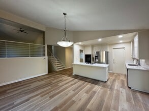 Building Photo - 4894 Alondra Way
