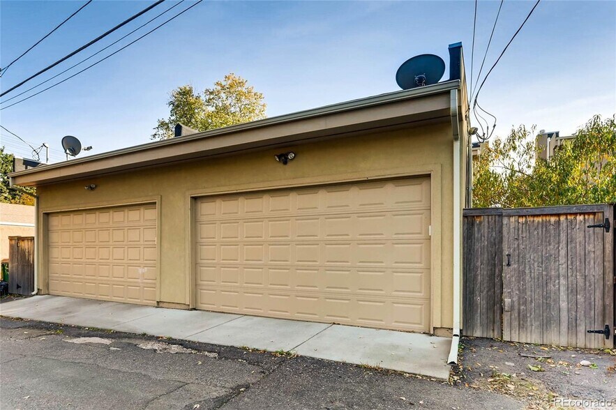 Building Photo - 3317 W Hayward Pl