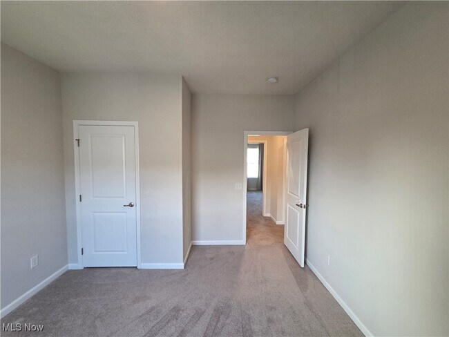 Building Photo - 1456 Sutter St