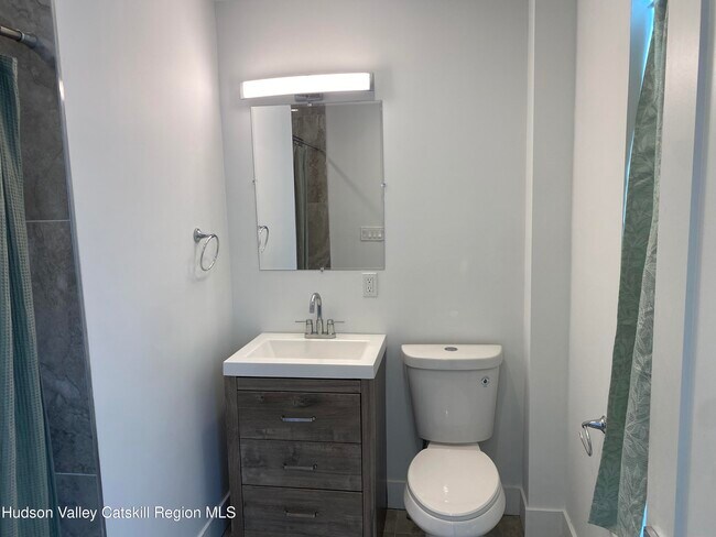 Building Photo - 520 Delaware Ave