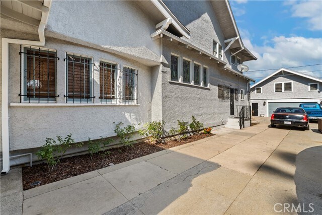 Building Photo - 2167 W 20th St