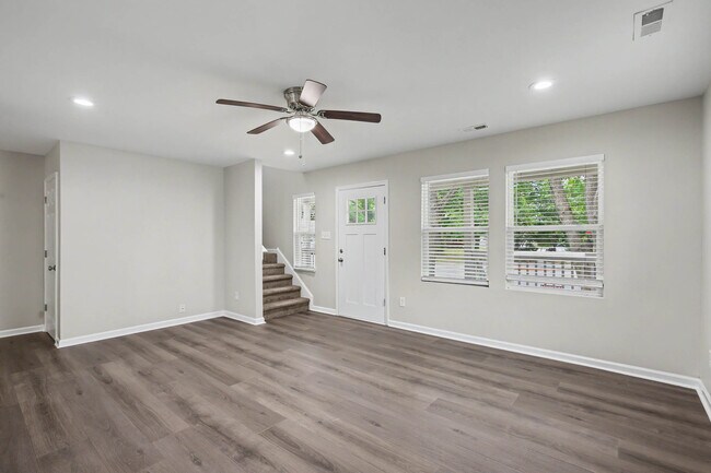 Building Photo - 6324 Grimes Ave
