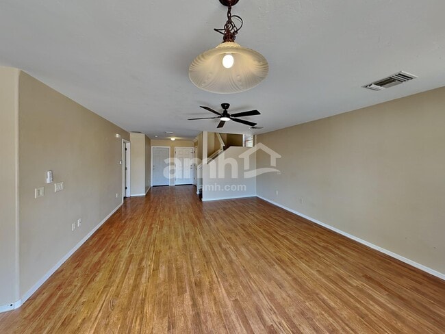 Building Photo - 8530 E Pena Blanca Dr