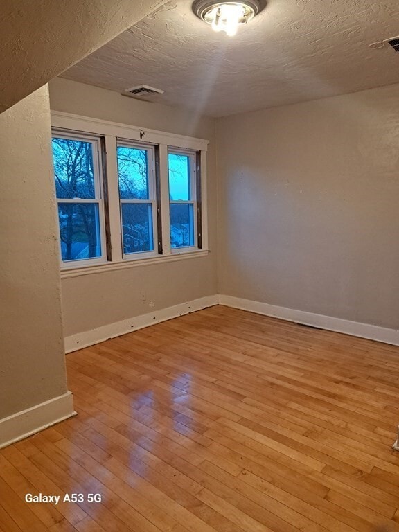 Building Photo - 98 Brookline St