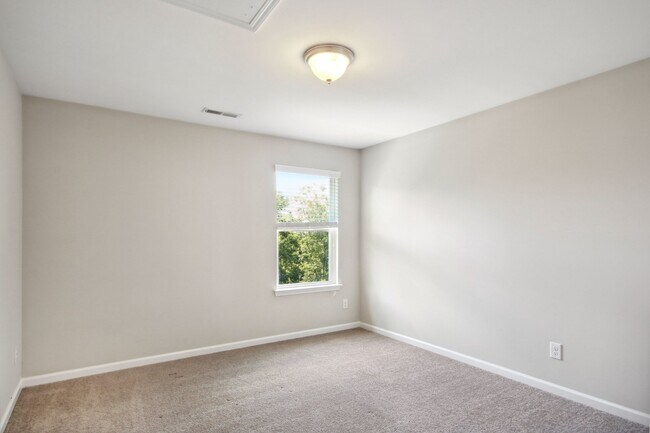 Building Photo - 2169 Grist Mill Dr SW