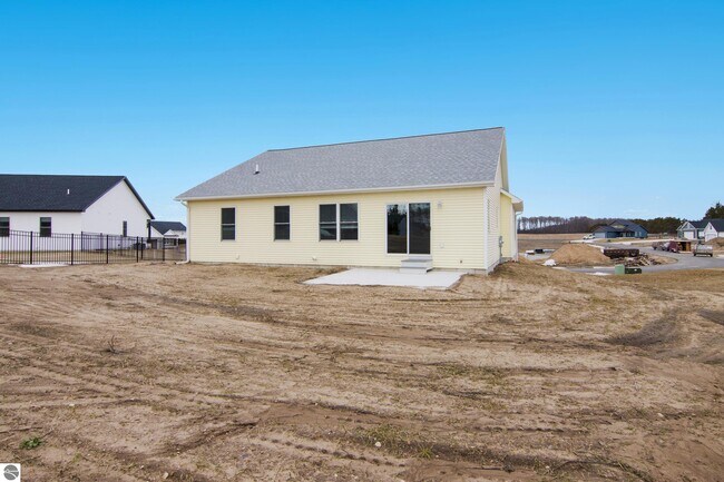 Building Photo - 4499 La Marche Cir