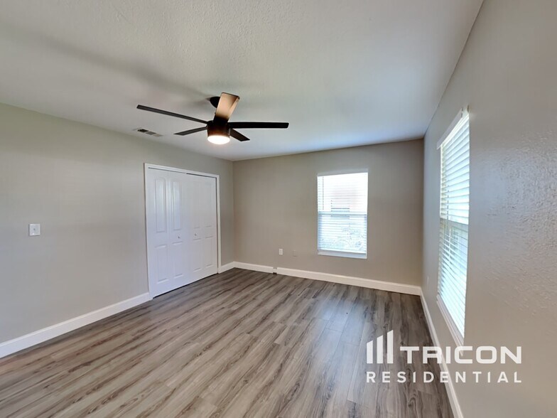 Building Photo - 2933 Unity Tree Dr