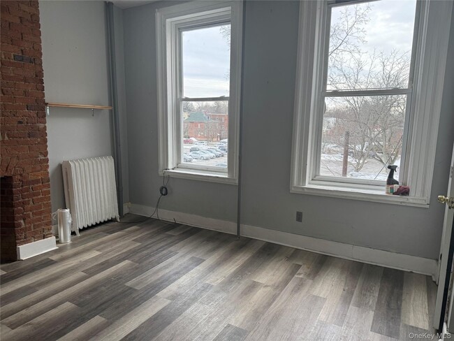 Building Photo - 48 Cannon St